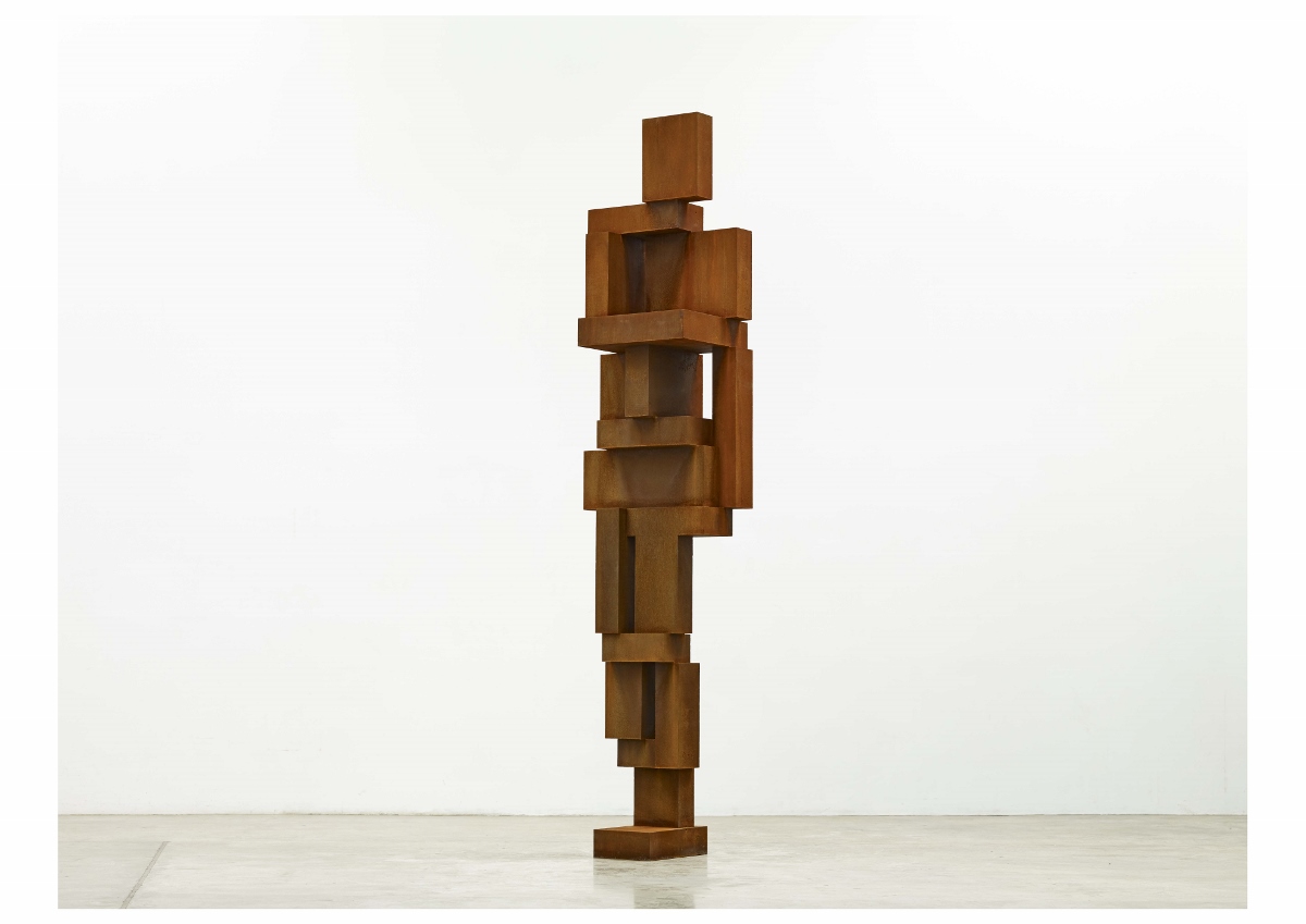 Antony Gormley – Shy